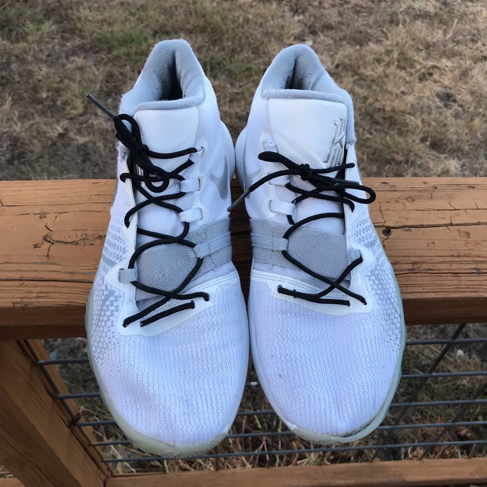 Nike Kyrie Flytrap